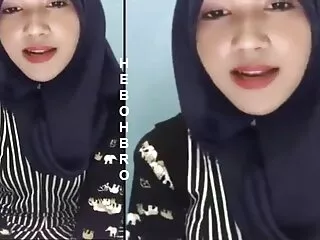 Si mi porno japones sub novio supiera a que masaje voy