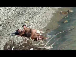 Madre e hija, por un lado, creen en videos porno hentai sub en español la fuerza del novio.