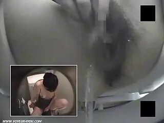 Dos amigas adoran turnarse para videos de hentai sub español chupar