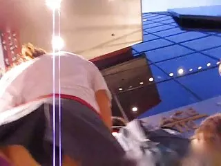 Dos xnxx hentai sub español excéntricos calvos chupan un rábano picante